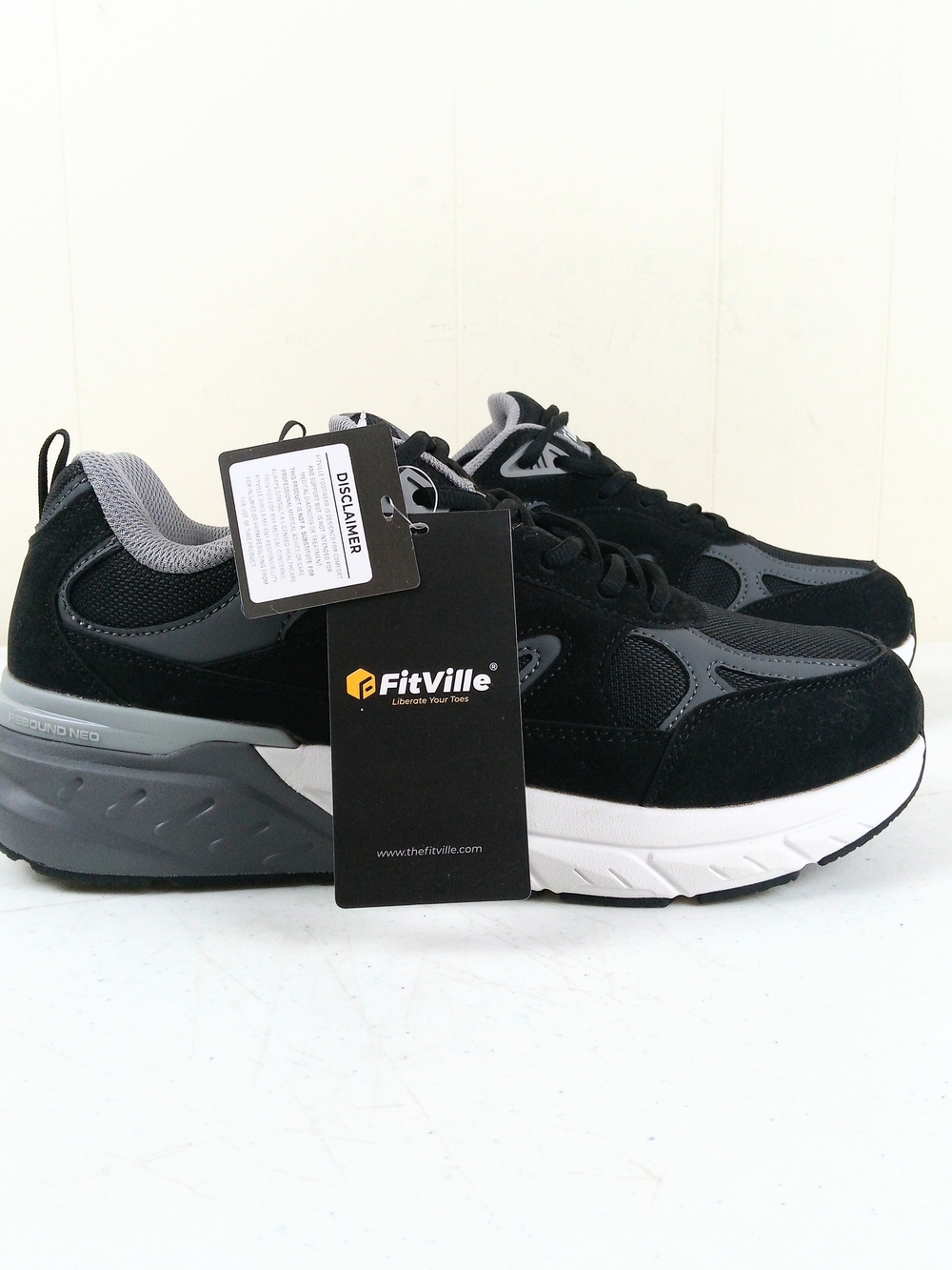 FitVille Mens Extra Wide Walking Shoes Size 11 EEW Black Arch Support NEW